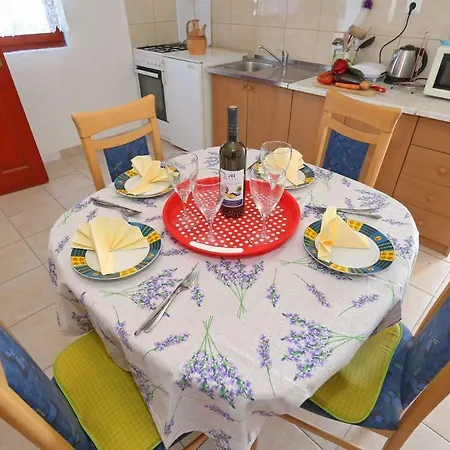 Appartement Nada Murvica (Policnik)